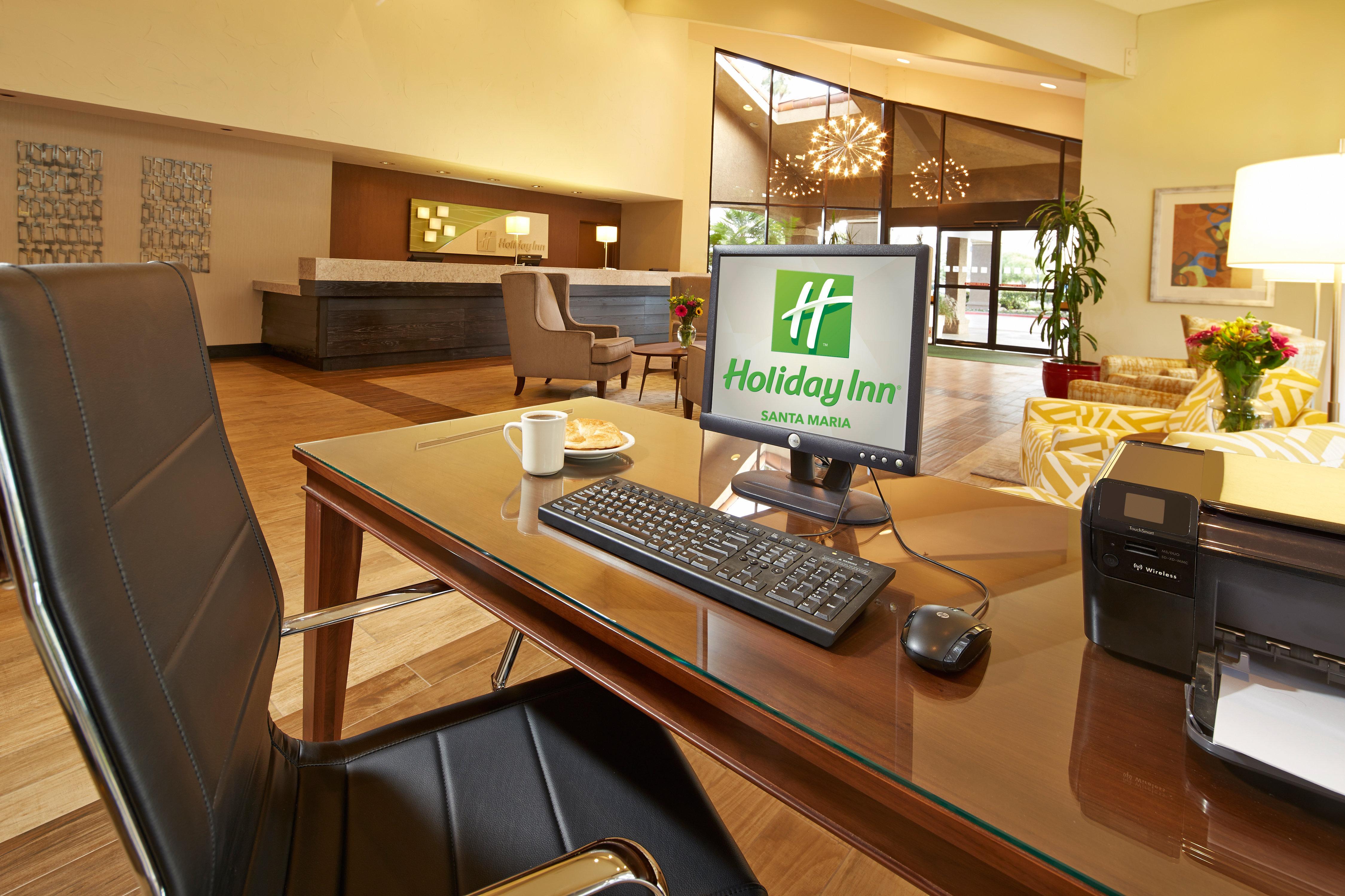 Holiday Inn & Suites Santa Maria By Ihg Exterior foto