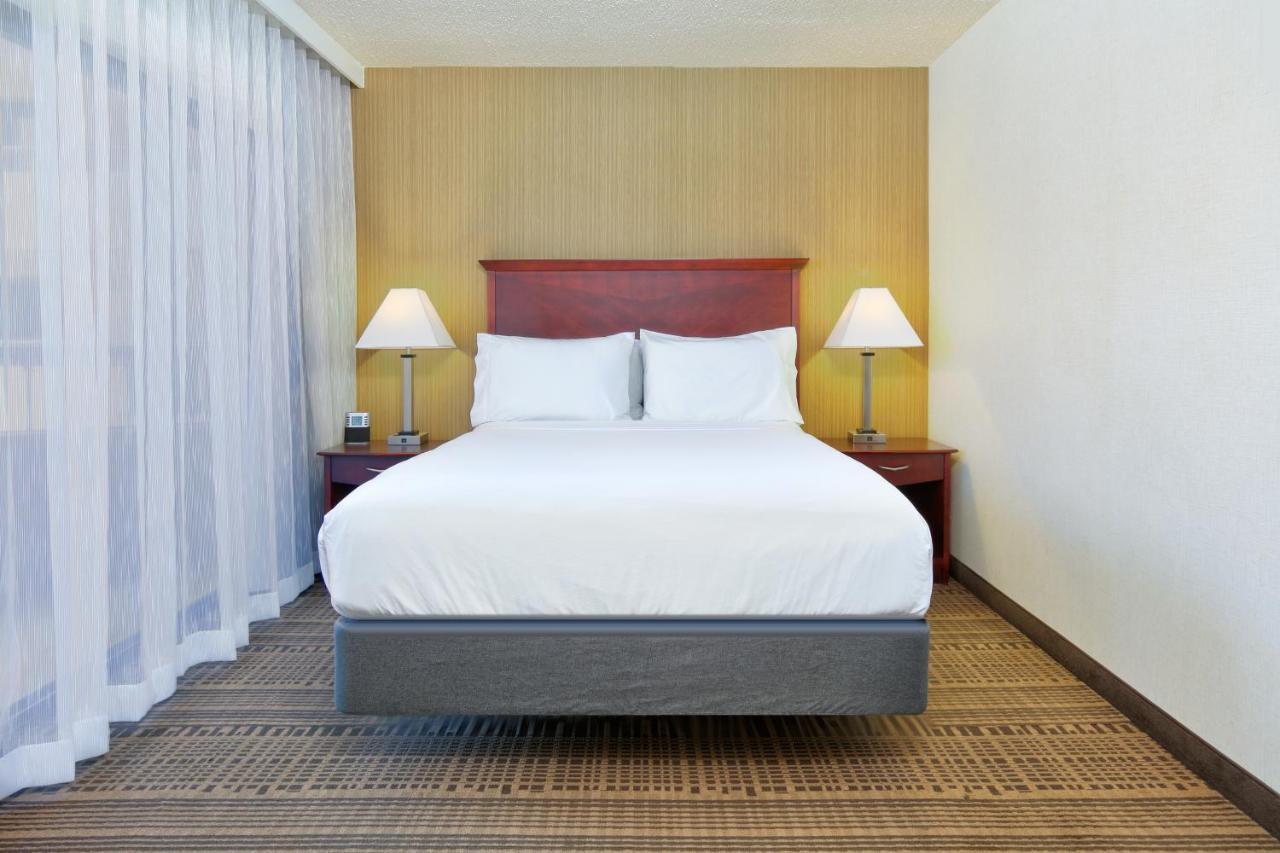 Holiday Inn & Suites Santa Maria By Ihg Exterior foto